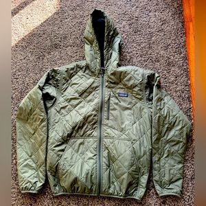 Patagonia Quilted Bomber Jacket - Green